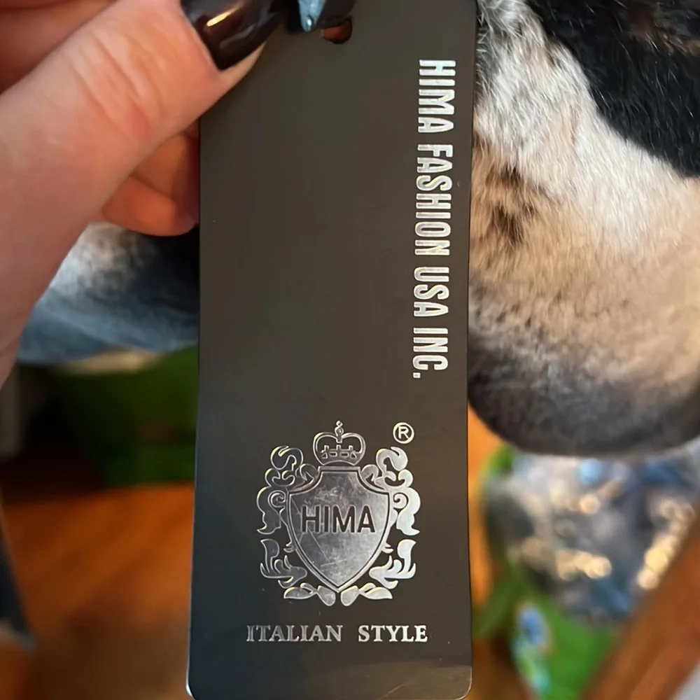 NWT Rex chinchilla coat with a hood )faux leather waist and sleeves) - Picture 7 of 8